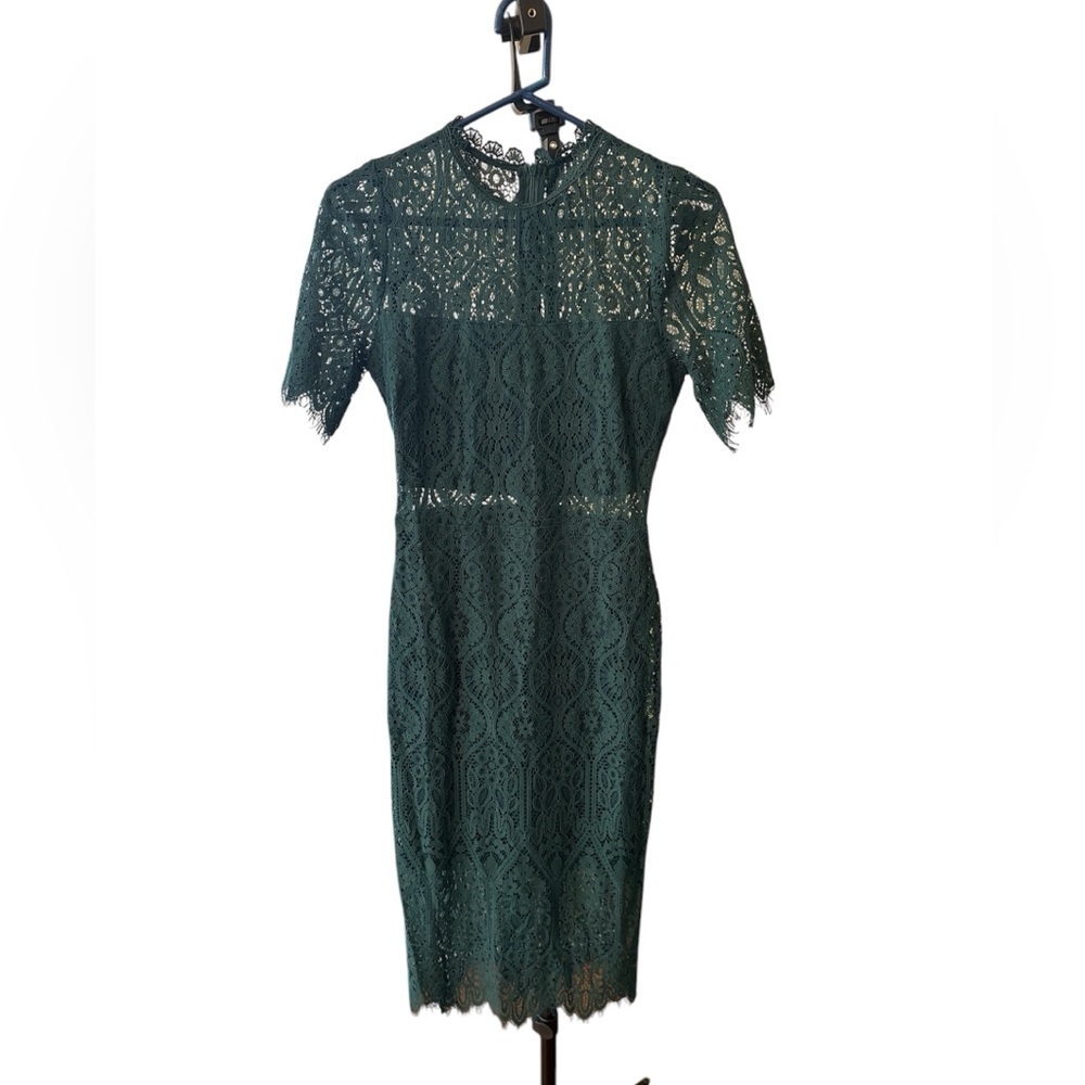 Lulu’s CLOSET CLEANOUT Forest Green Sheer Lace Short Sleeve Mini Dress size S - Picture 2 of 7